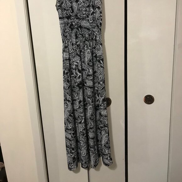 Ladies Black And White Summer Dress Size Small - Picture 3 of 3